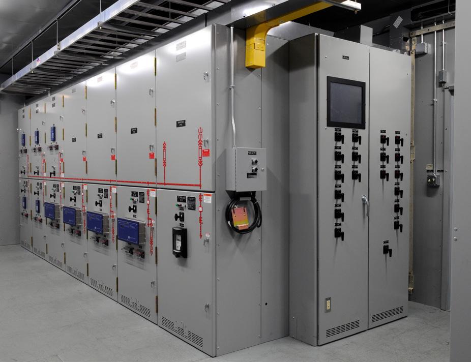 MetalClad Switchgear 5 kv - 38 kv AC Voltage Ratings 600 A - 4000 A AC Current Ratings (continuous) 600 A - 12,000 A DC Current Ratings (continuous) Myers MetalClad Switchgear is available in