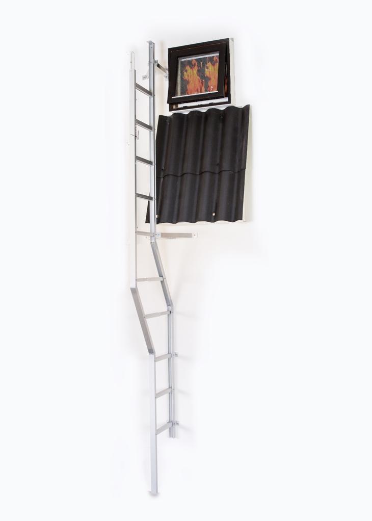 The MODUM Crnice Ladder T accmmdate buildings with crnice r eaves, MODUM has designed an elegant slutin; The MODUM Crnice Ladder.