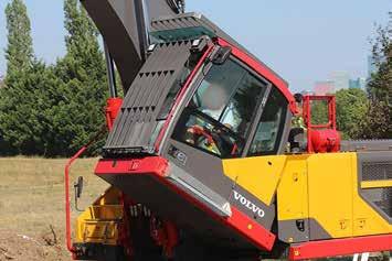 Volvo EC300 Bolt-on heavy duty profiles at uppercarriages Example 3 Cylinder