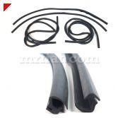 .. 10050-100 10050-110 10050-130 Windshield gasket for Alfa Romeo 2000 and 2600 Sprint modles from 1960-66. There is a.