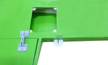 It is imperative that you properly adhere the hinges in place per the steps that follow using a high-quality thin C/A glue.