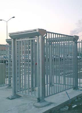Combined with Kaba card reader columns, the product family for parking areas provides excellent and cost-effective solutions for vehicle access control.