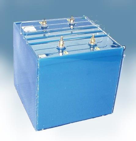 Accessories: Isolating transformers Design examples HTS 200-50 HTS 3000-50 3p Three phase version Function: High voltage isolating transformers are used to provide mains supply to loads located on a