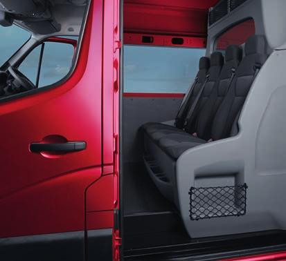 of Combi and Minibus passenger carriers is aso avaiabe). Comfort-wise, the Doubecab features four individuay contoured rear seats with fu ap and diagona seatbets.