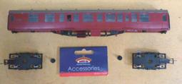 Pair of Bachmann Commonwealth bogies supplied with the kit. Without box Price ( ): 10.00 3.98B Rosebud-Kitmaster Coaches Rosebud-Kitmaster No. 15: Bogie Corridor Coach 2nd/Brake, BR crimson.