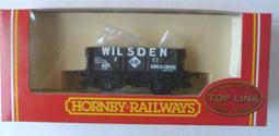 , King's Cross', with 'Model Railway Club' certificate. Mint, boxed Price ( ): 8.00 3.
