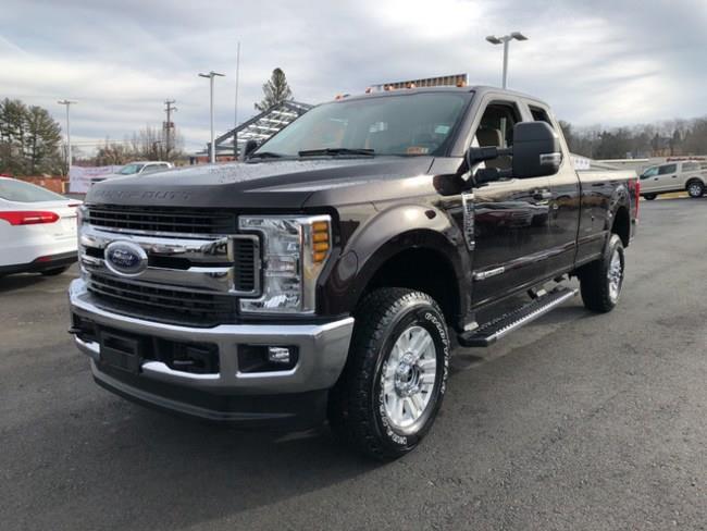 ( Asset Coordinator Truck) 1. SCOPE It is the intent of the JEA to purchase ONE (1) ONE Ton FORD DIESEL EXTENDED CAB SRW 4X4 Pickup Truck 8 BED with Various Configurations, Up-Fits and Options.