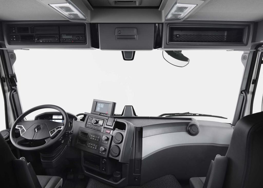 RENAULT TRUCKS_ 26 27 RENAULT TRUCKS_ EVERYTHING WITHIN REACH Useful controls within easy reach deliver a high degree of driving comfort.