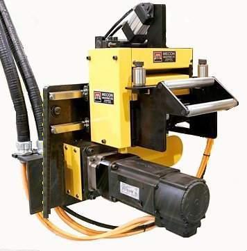 SIDE SHIFTING FEEDERS Side Shifting Feeders Mecon offers roll feeds with servo driven shift base to