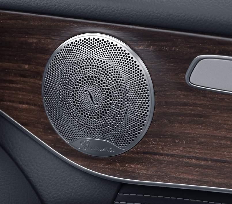 For a focused and sporty driving experience. Burmester surround sound system.
