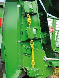 The large feed gearbox provides for sure transport of the most diverse materials to the spreader unit.