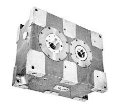 STANDARD HOUSED UNITS - Prism- shaped sealed cast iron housing - Outer surfaces machined, with support on 6 sides - Possibility of mounting housing in all positions - Parallel shafts in input and