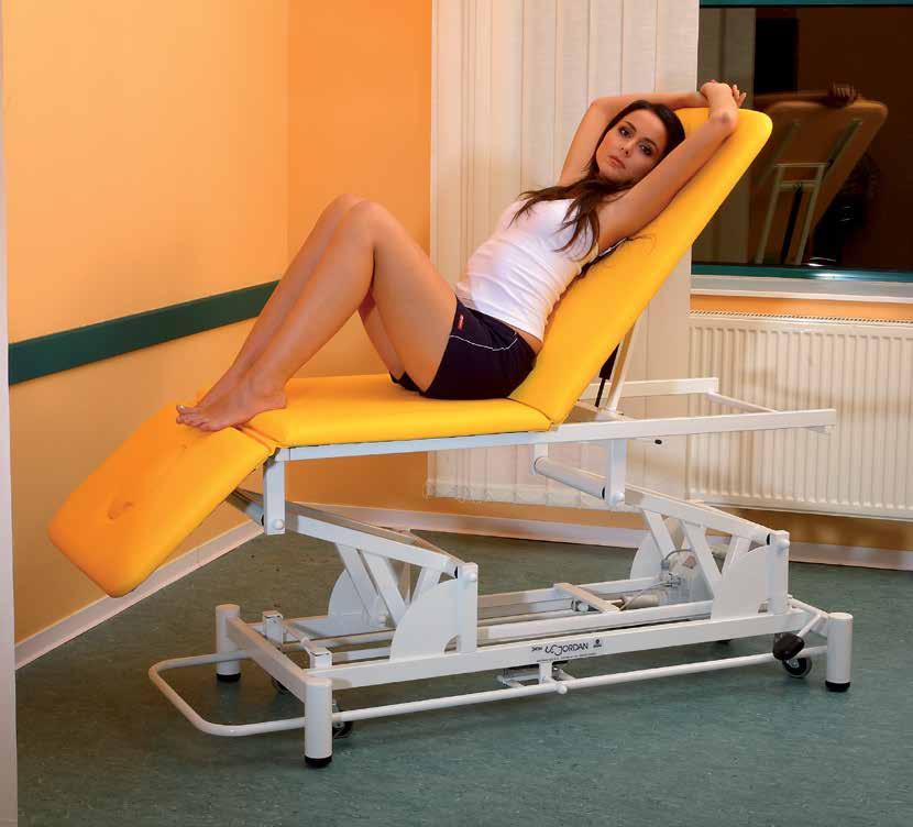 JORDAN physiotherapeutic couch, F line JORDAN F line - single-actuator couches with a stabile construction and electrically adjustable height.