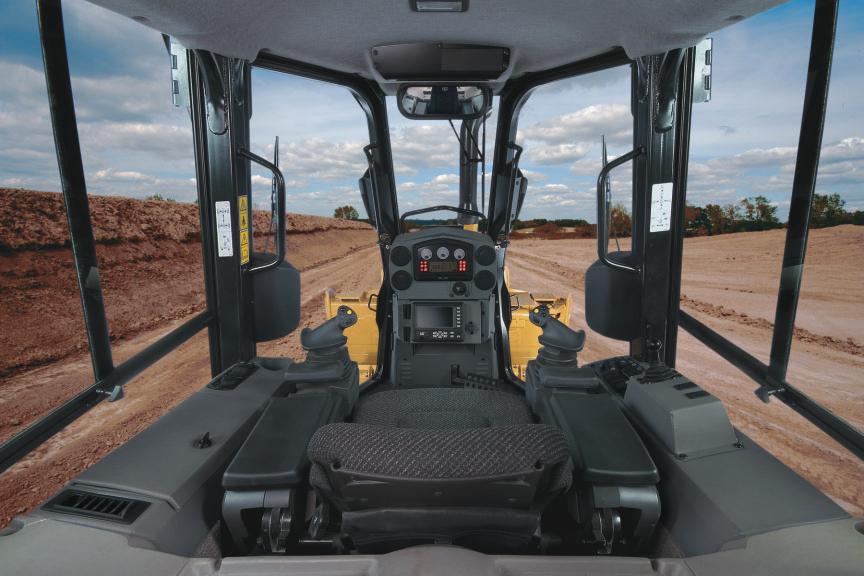 Operator Station Superior comfort keeps you productive, all day long. The operator station is designed to keep operators comfortable, relaxed and productive throughout the long work shift.