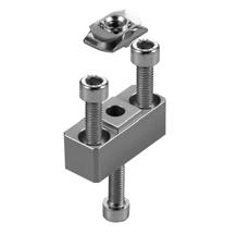 92 FAS 1641 Fastener TIN 4506 90 fastener for extrusion PIL 1640 40 14.2 Ø 6.6 Ø 11 IBS M06x018 Material: clear anodized aluminum, galvanized steel 2 15 8.5 8.5 FAS 1640 Ø 11 Ø 6.6 28 1.