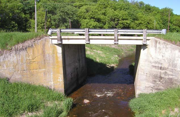 Some Ratings Are Not Current More bridges are vulnerable Of 14,921 Local Bridges and Culverts: 2,301 have not been rated for 30 years Average operating rating of HS