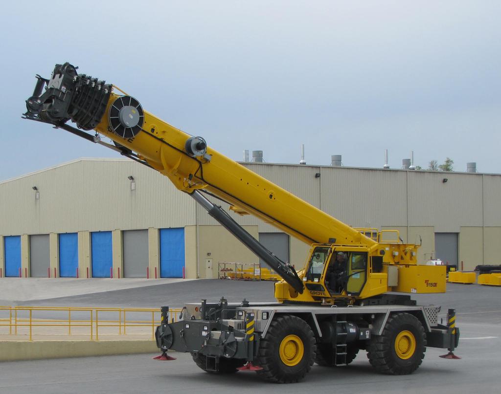 Grove RT9150E Provisional Product Guide Features 135 t (150 USt) capacity 12,9 m - 60,0 m (42 ft - 197 ft) six-section, full power boom 11 m -18 m (36 ft - 59 ft) offsettable bi-fold