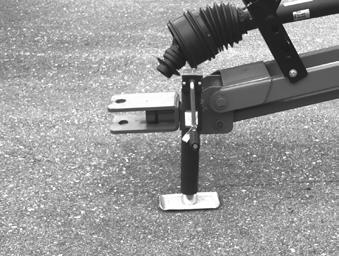 HITCHING Tractor Requirements The Pequea Rake is designed to be used with a tractor having a 540 RPM PTO. The hitch pin hole on the tractor should be 14 (35cm) from the groove in the PTO output shaft.