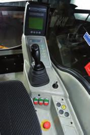 Cab with control panel The command arrangement for putting the