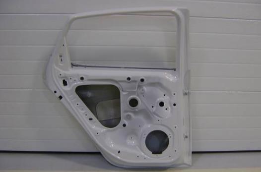 M8-1) Bare rear door inner face M8-2) Rear door