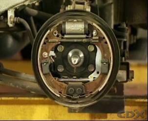 4.2 Drum Brake Operation They can be expanded mechanically, or hydraulically. The main advantage claimed for drum brakes is that the shoe mountings can be designed to assist their own operation.