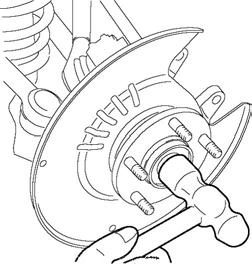 3. Separate the rear drive shaft from the wheel hub. 4. Insert a tire lever or equivalent between the rear differential and differential side outer ring, and then remove the rear drive shaft.
