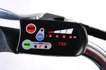 CONTROL PANEL (e-power 36v) 1 2 3 Battery level indicator: The battery charging status is indicated as follows: 4 lit LED s means: the battery is fully charged.