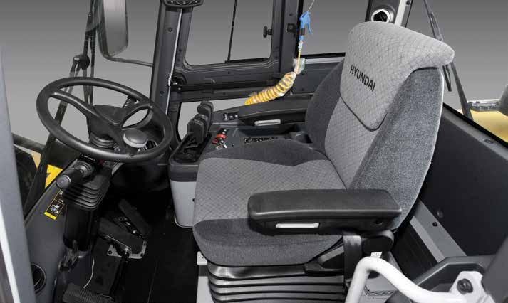 Best Convenience& Optimised Ergonomics The ergonomically designed cabin provides full support and comfort