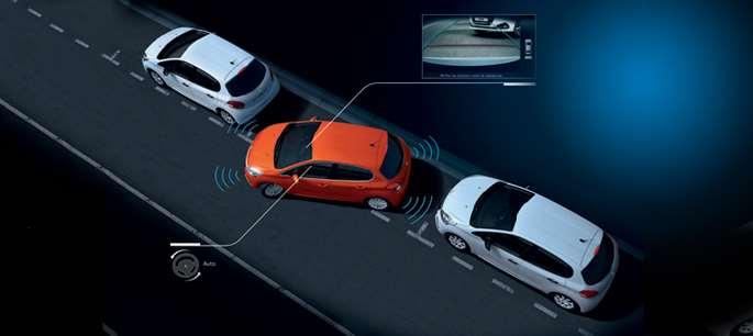 Active City Brake Active City Brake* technology akes it possible to avoid an accident or reduce its severity if the driver fails to react.