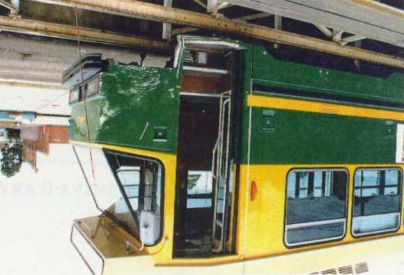 The gap below the tram s steel bumper is clearly visible. The front of a B class tram in Melbourne was compared to the sides of different cars by Grzebieta and Rechnitzer (2000).