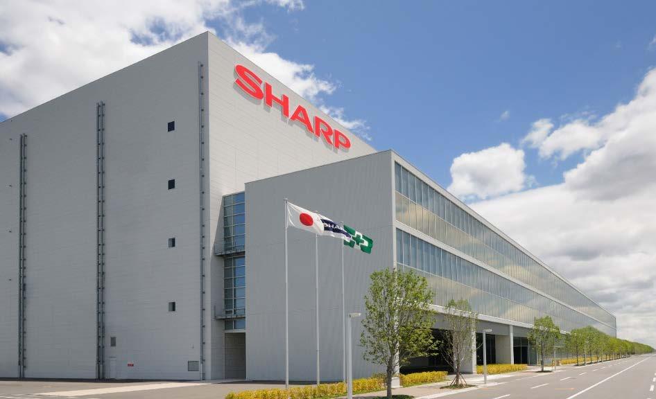 Sharp Corporation 2 Global electronics company More than 100 years of history 41,898 employees worldwide 18,390 bn U.S. $ net sales* Strategic investment in Sharp by Foxconn in 2016