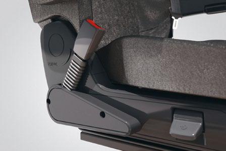 The integrated seatbelt pretensioners tighten the seatbelt in a fraction of a second to reduce the risk of injury.