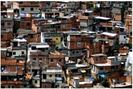 neighbourhoods situated on mountainous regions of the city s suburbs. In Rio de Janeiro the line measures 3.