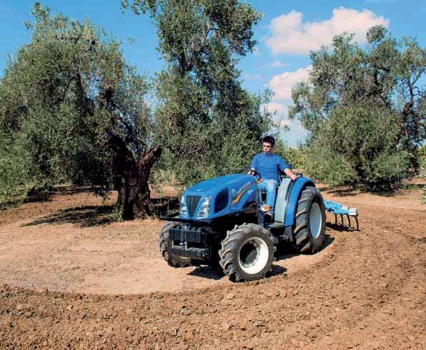 8 9 PTO & HYDRAULICS COMPACT DIMENSIONS, EXCEPTIONAL FEATURES, PREMIUM PERFORMANCE Lighter and shorter than the award winning specialised T4000F/N/V series tractors, the new T3F machines are on a par