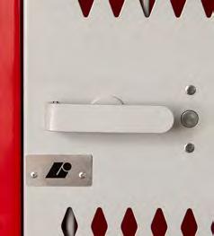 lockers and optional for side hinged PE box lockers.