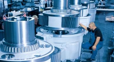 Rexroth has taken out a patent for an innovative gearbox concept, which makes the gearbox significantly lighter than conventional designs, thus contributing to reducing the weight of the tower head