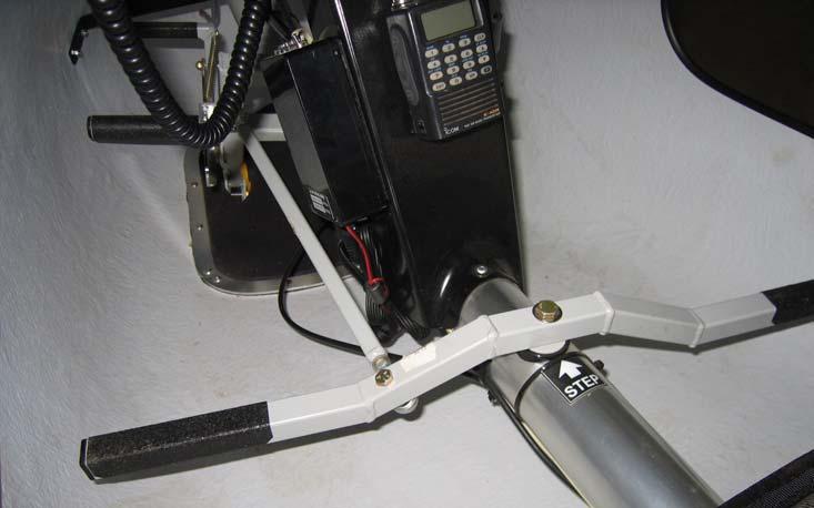 Rod connection point on forks Rear steering bar that has been removed Figure 4 Original rear steering configuration which