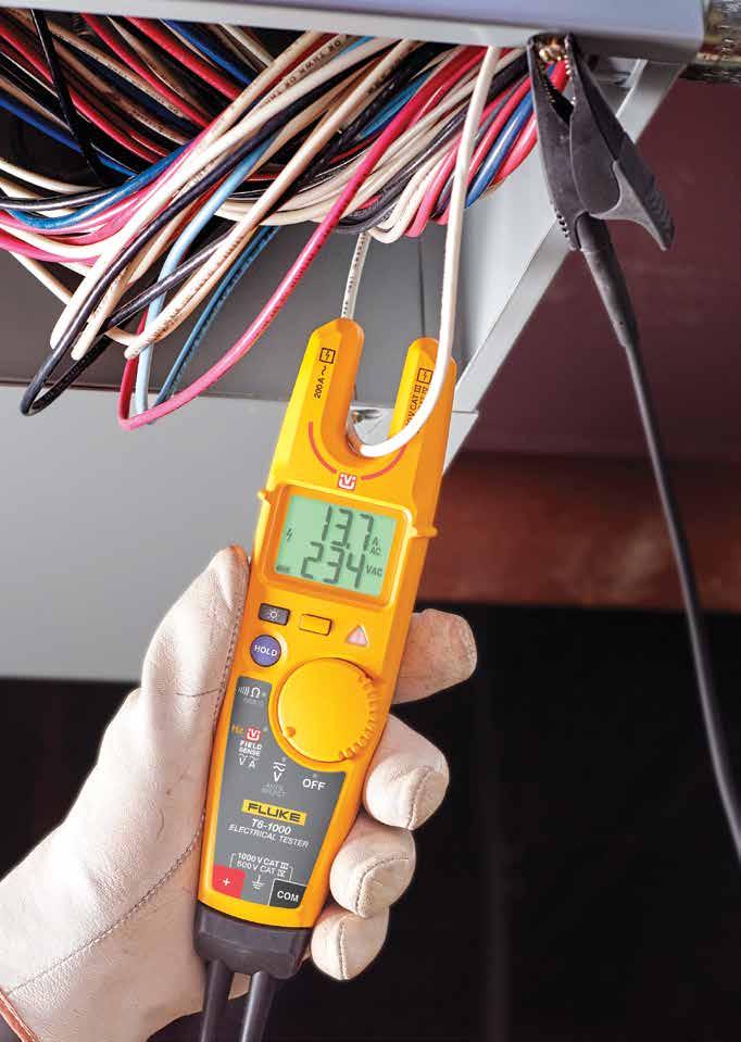 BE SAFER Measure voltage to 1000 V AC through the open fork, without test leads.