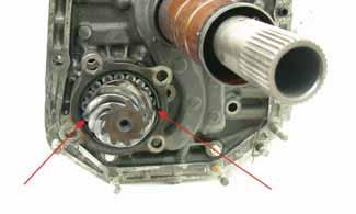 The second common failure is related to the low clutch assembly, caused when the low clutch piston seal shrinks, so it won t seal properly (figure 15).