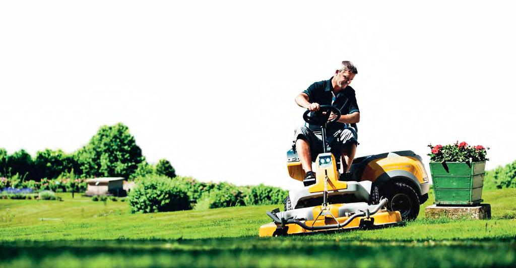 Front mowers The clever, professional way of cutting grass. With the front mounted deck, you can always see what you are doing. Fast and convenient in that you fertilise the lawn and avoid waste.