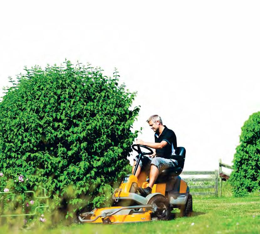 Front mowers Park Park Pro 25 4WD The secret of Park is genuine articulated steering.