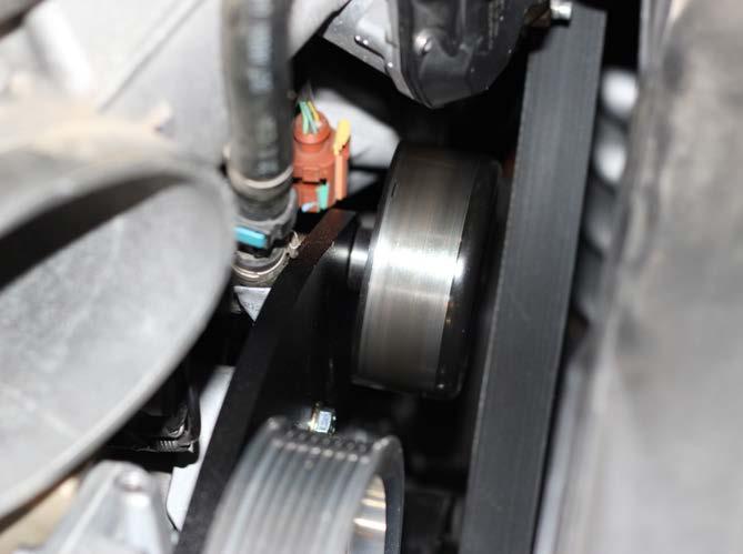 Torque the upper and lower high pressure fuel line nuts