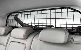 Passenger seat storage net Perfect for storing small items that the driver could need en route, this convenient mesh