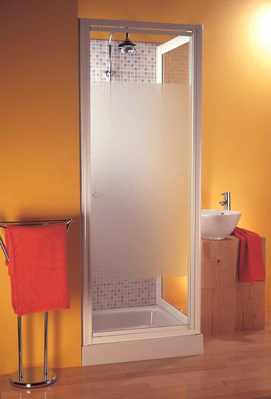 The Supreme Pivot Door with Side Panel. The matching side Panels have been expressly designed for corner installation, space saving, neat and compact.
