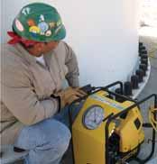 Applications The Enerpac ZUTP- electric pump is ideally suited for use with hydraulic bolt tensioning tools and hydraulic nuts. 220 54 Bolting Integrity Software Visit www.
