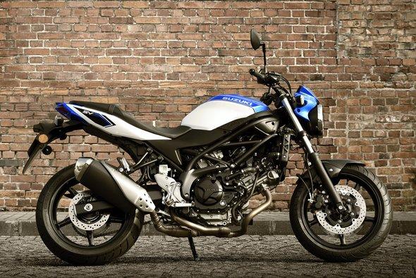 METALLIC TRITON BLUE / PEARL GLACIER WHITE SV650 What started in 1999 as a real-world motorcycle built to deliver "V- Tiwn Fun For All", the Suzuki SV650 quickly became a rider's phenomenon around