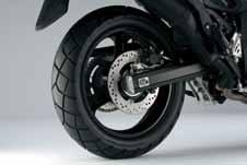 Radial Tires On Aluminum-alloy Wheels Three-spoke aluminum-alloy wheels carry 110/80R19 front and 150/70R17 rear radial tires specifically designed for the V-Strom 650 ABS.