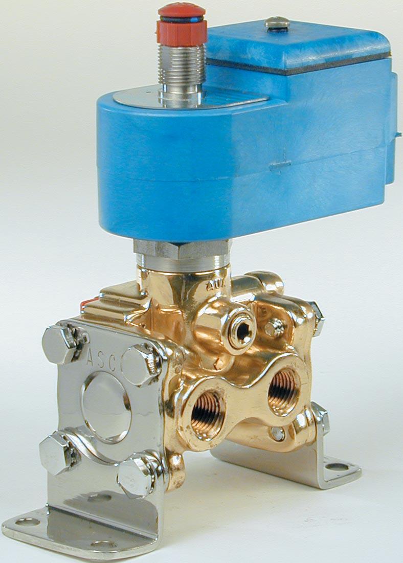 AIR AND INERT GAS INTRINSICALLY SAFE VALVES Brass or Stainless Steel Bodies 1/4" to 1" NPT FEATURES Intrinsically safe solenoid enclosures to provide corrosion resistance in harsh environments.