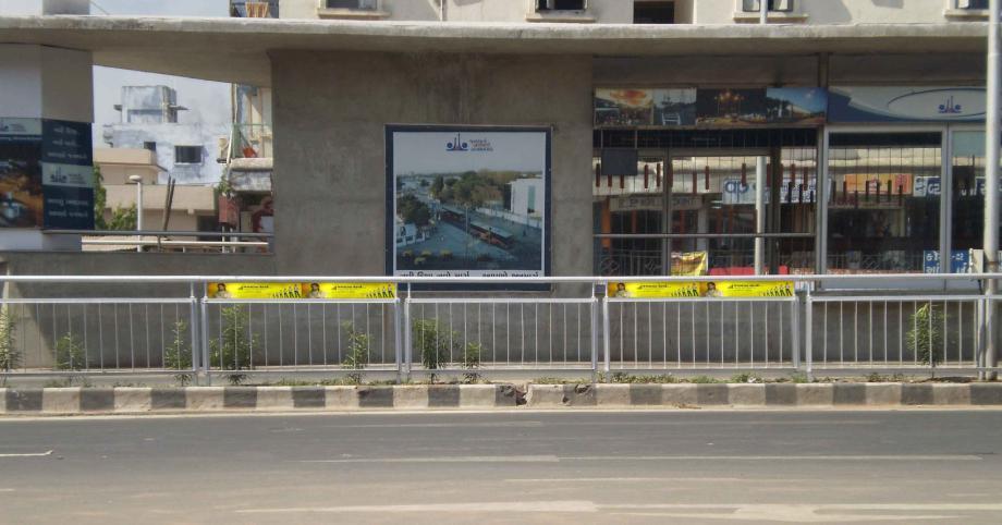 6) Silver Railings near Bus Shelters(as a part of Bus Shelter) Type 01 : Railings at Bus- stops from Danilimda to Narol (4 bus stops)(except Chandola Lake Busstop) and Pirana to Shahalam junction (5