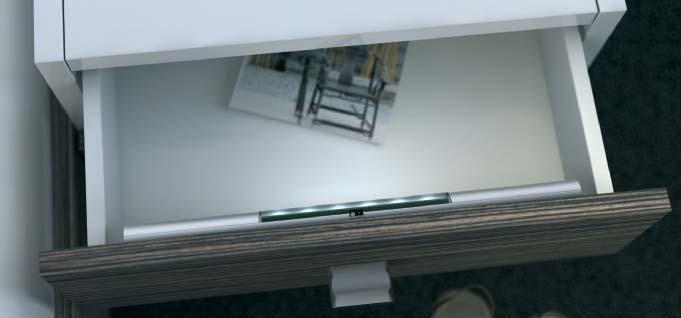 LOOX LED 9005 BATTERY-OPERATED LIGHT, BAR-SHAPED, WITH SENSOR BATTERY- OPERATED LIGHT The LED 9005 battery-operated light is perfect for illuminating drawers, storage spaces and recesses.